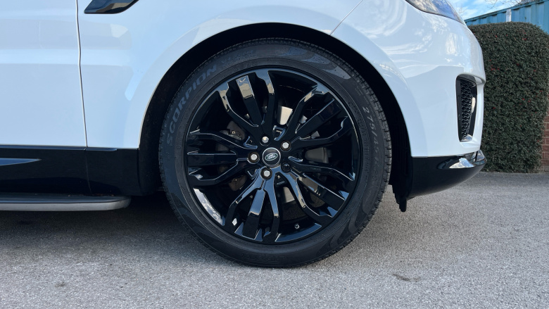 Land Rover Range Rover Sport 3.0 SDV6 HSE 5dr Auto Diesel Estate